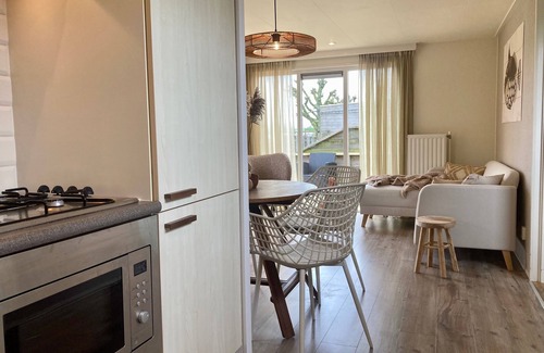 Anjum House | ‘Lauwers Loft’ 4 pers holiday home with terrace at lake Lauwersmeer