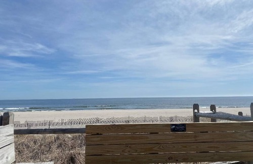 Dover Beaches North House | Lavallette Beautiful Bay front townhome with a pool and short walk to the beach