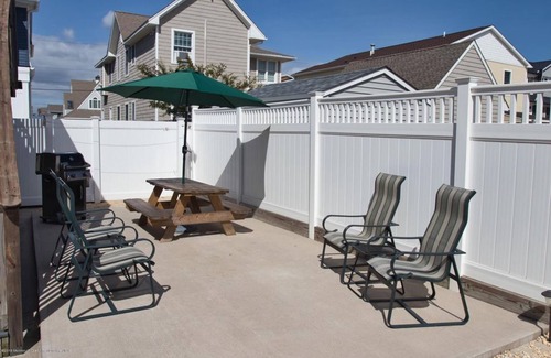 Ortley Beach House | Lavallette Home Steps from Beach! Sleeps 11, 4 BR 2 BA, Beach Tags included