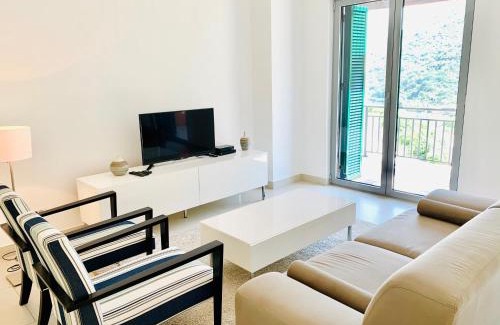 Donji Morinj Apartment | Lavender Bay Apartment C32