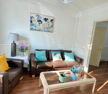 Evesham House | Lavender Dream House