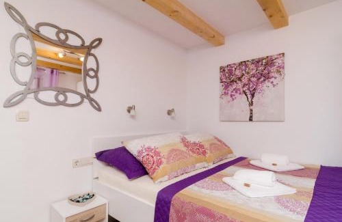 Dubrovnik Old Town Apartment | Lavender Garden Apartments