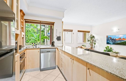 Cairns North Apartment | Lavender Lakes - Tranquil Resort Apartment | 4 Pools | Near Botanical Gardens & CBD