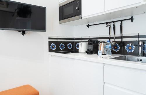 Quartier de Rochechouart Apartment | Lavie Maison Petite Studio