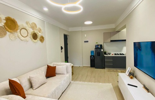 Thompson Estate Apartment | Lavington Luxe-Calm, Classy & Equipped Stay.