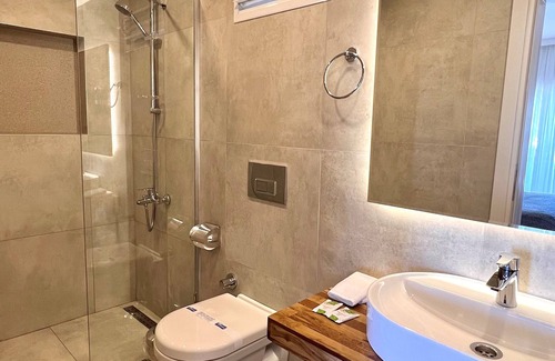 Golturkbuku Hotel | Lavinya Otel