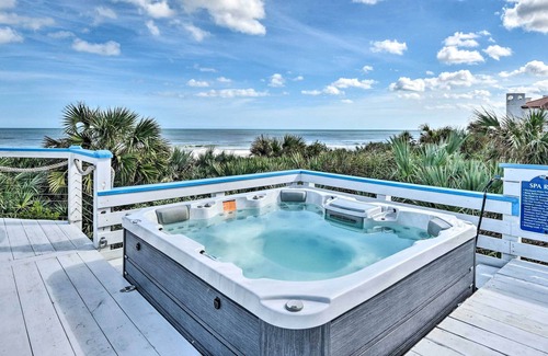New Smyrna Beach House | Lavish Beachfront House w/ Outdoor Kitchen!