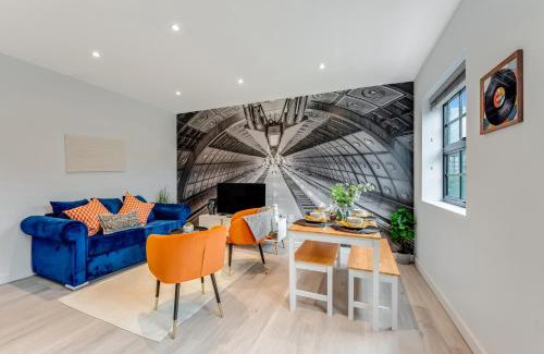 Tottenham Apartment | Lavish London Apartment - 5 minutes from Tottenham Stadium Spurs - Chris Brown Concert