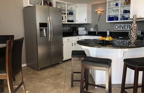 Orange Beach Condo | LAVISH OCEAN OASIS! DIRECTLY on the GULF, POWDERED SAND - ABUNDANT AMENITIES!