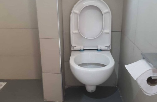 Eastleigh Apartment | Lavish Studio Near JKIA Nairobi Airport