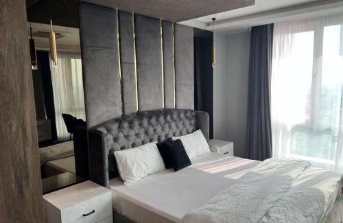 Lahore Apartment | Lavish VIP Apartments at Gold Crest Mall - DHA Lahore