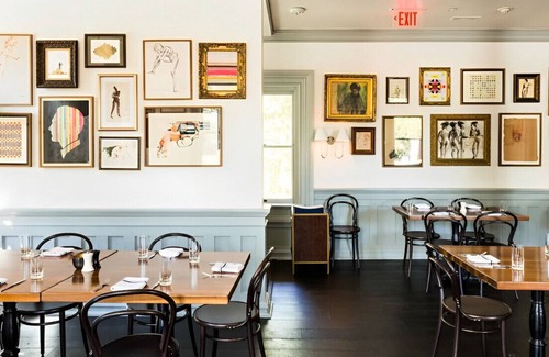 The Drag House | Lavishly Appointed Place with Best Amenities!