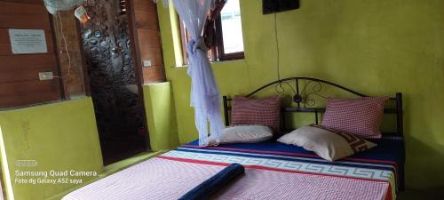 Bukit Lawang Bed & Breakfast | LawangInn- Restaurant-Guesthouse(B&B)