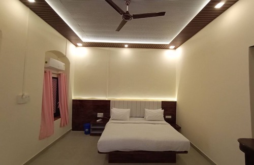 Matheran Resort | Laxmi Hotel, Matheran