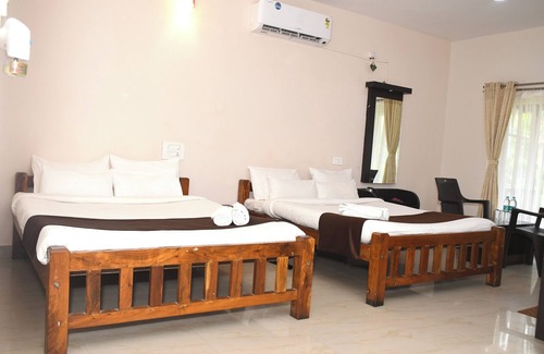 Madikeri Hotel | Lazo Areca Resort