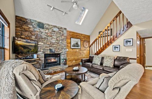 Pigeon Forge House | Lazy Dayz by Avada Properties