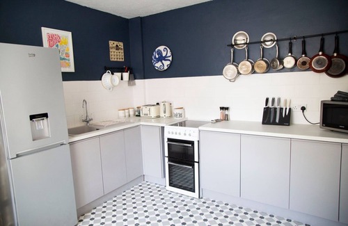 Hastings House | Lazy Daze - Hastings
