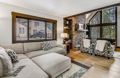 McCall House | Lazy Deer Landing