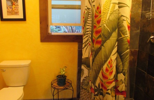 Volcano House | Lazy Lehua Cottage