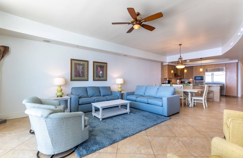 Orange Beach Condo | Lazy river! Gulf Front! New furnishings 2023. 2 night min. 2 kings, 2 fulls, SS.