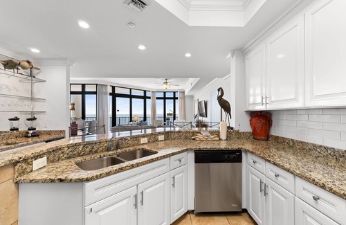 Orange Beach Condo | Lazy River with Beach Views-The Oasis at Orange Beach 2208