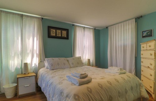 Old Orchard Beach House | Lazy Summer Lodge