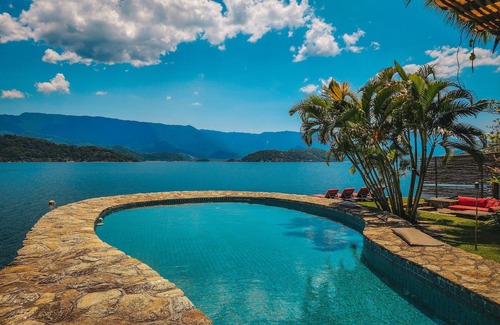 Angra dos Reis Villa | LB - AR06 Paradise Mansion 05 Suites Ilha do Cavaco Vacation Rentals