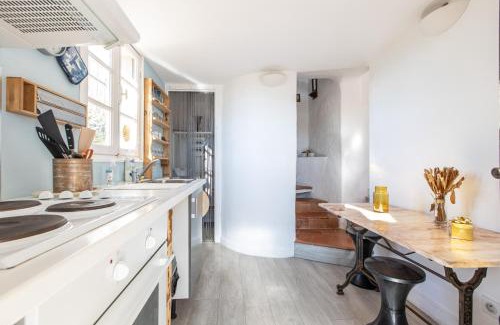 Mouans-Sartoux House | LB Vacation Rentals I Charming Little Bucolic House 5-Min From City