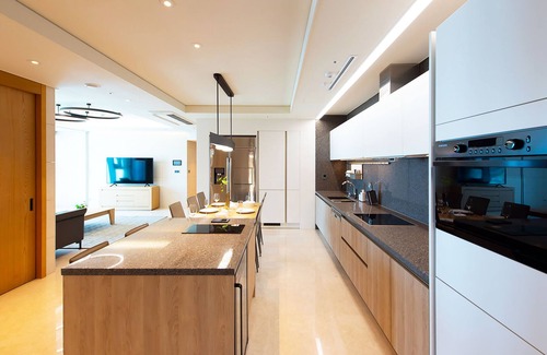 Jwadongsunhwan-ro Condo | LCT Residence