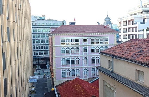 Leon City Centre Condo | León Center 5 minutes Cathedral. Wifi. TV.