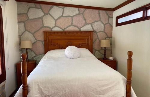 San Felipe Hotel | León