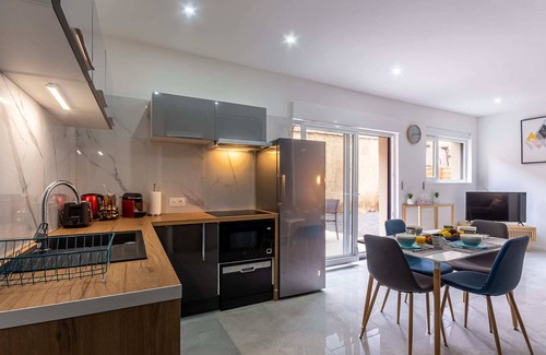 Montbeliard Apartment | Le 04gregimmoappart'hôtel