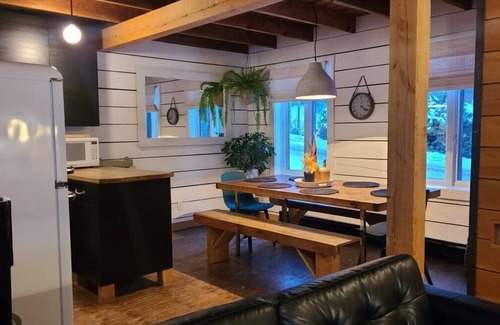 Lac-Brome Ski Chalet | Le 10 - Spa, Sauna, Shower, Bromont, Lac-Brome