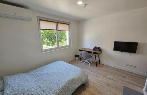 Saint-Priest Apartment | Le 14B