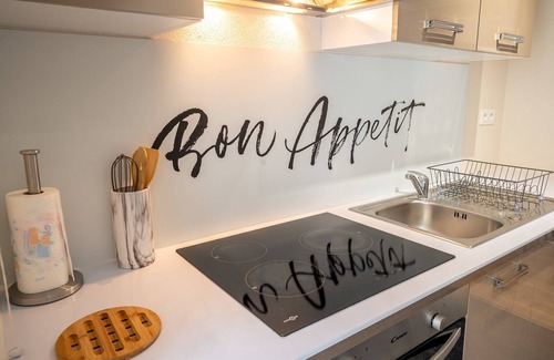 Montbeliard Apartment | Le 22gregimmoappart'hôtel