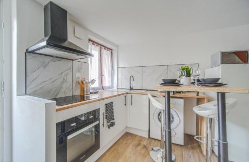 Longperrier Apartment | Le 2en1 Roissy CDG