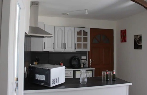 Vierzon Apartment | Le 4 Tranquille - Vierzon - Wifi et Parking Inclus