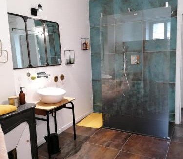 Le Puy-en-Velay Bed & Breakfast | Le 43-4 avec sauna privatif
