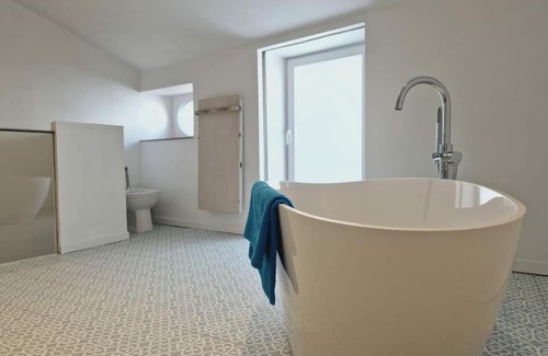 Lucon House | Le 46 Maison Centre Ville