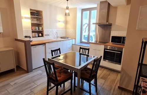 Beaune Apartment | Le 56 Faubourg - Proche centre - Parking gratuit