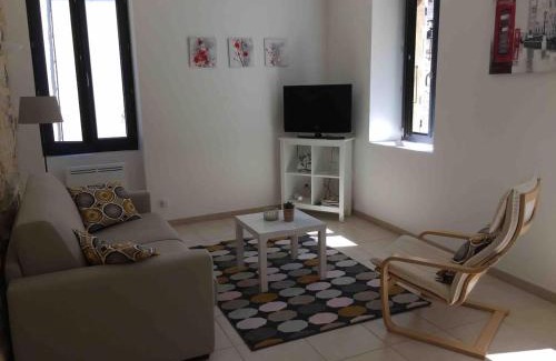 Barjac Apartment | Le 5B