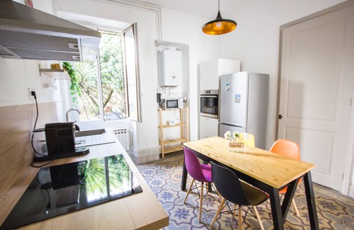 Quartier Chorier-Berriat Apartment | Le 62 🌟spacious T2🌟 JARDIN🌴 parking & streetcar 💕