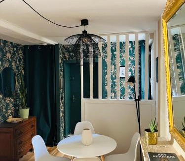 Vaugueux Apartment | Le 7