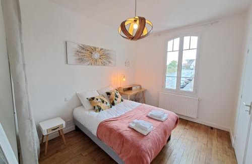 Laval Apartment | Le 84bis, maison, proche gare, parking, Netflix