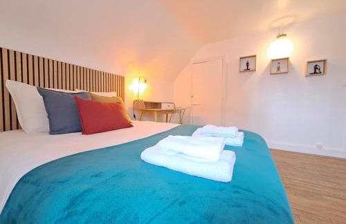Laval Apartment | Le 84bis, maison, proche gare, parking, Netflix