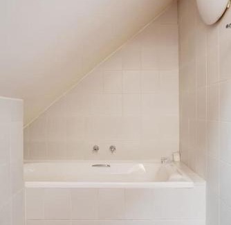 Cape Winelands Apartment | Le Arc Manor House