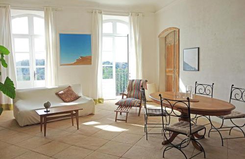 Grignan Apartment | Le Balcon sur Grignan