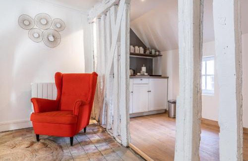 Enclos Apartment | LE BALDAQUIN/Les Suites Romantiques Honfleur