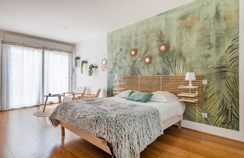 Bordeaux Sud Apartment | Le Bambou: Grand studio au calme, Climatisé, 5 min de la Gare