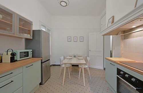 Avignon City Centre Apartment | Le Banastier - AC CLIM - Wi-Fi - Palais des Papes à 200m